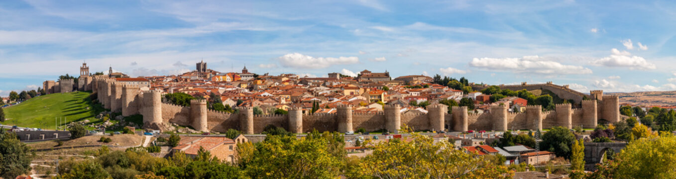 Panorama view of Muralla de &Aacute;vilaan Imposing 2.5km-long walls surrounding the old city of Avila, Spain.