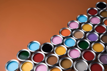 Rainbow colors, Group of tin metal cans