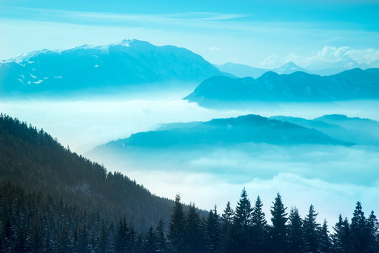 Landscape background, Mountains and winter © Sebastian Duda