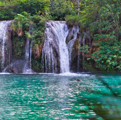 Fototapeta na wymiar blue waterfall