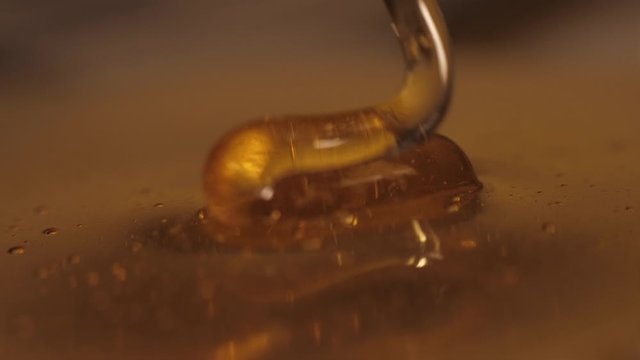 pouring sweet honey 