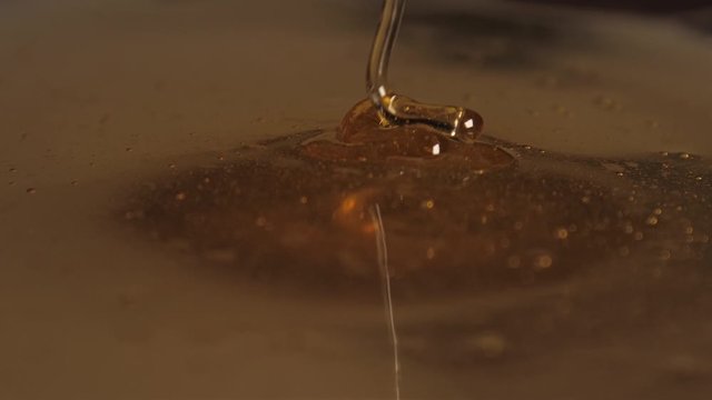 pouring sweet honey	
