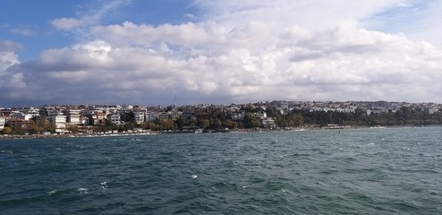 Fototapeta premium City, Sea and Sky