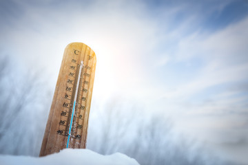 Thermometer in snow