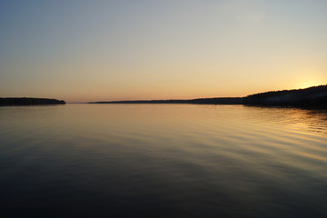 Obraz premium sunset on lake