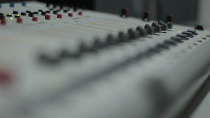 mixing console