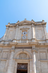 colegiale church village in L'isle-sur-la-sorgue town provençal in Vaucluse france