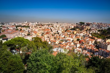 Fototapeta na wymiar View over Lisbon on a sunny morning from the Castelo de Sao Jorge.