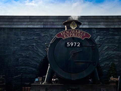 Hogwarts Express Replica Train in Wizarding World of Harry Potter Exhibition at Universal Studios Hollywood