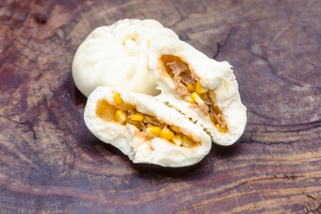 The fresh corn bale was placed on the board