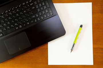 ノートパソコン