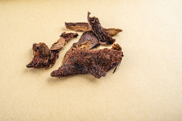 Chinese herbal medicine bone broken tonic