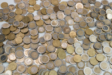 Bargeld: gro&szlig;e Fl&auml;che mit Euro-M&uuml;nzen