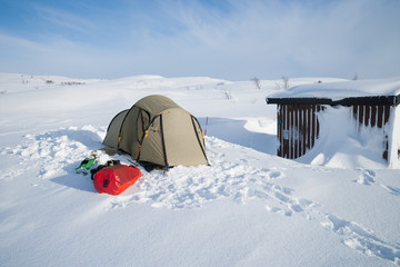 winter camping in sweden