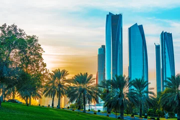 Fotobehang Etihad Towers in Abu Dhabi, Verenigde Arabische Emiraten © monticellllo