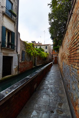 street along a canal in san polo district in venice