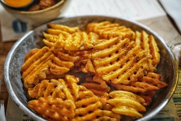 Waffle fries