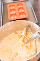 Baking pound cakes