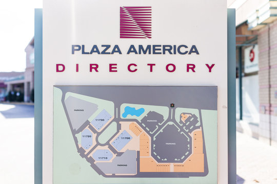 Store directory in mall america hi-res stock photography and