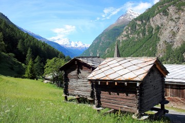 Hütten im Wallis