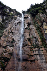 Plus grande chute d'eau du pérou Yumbilla nord du Pérou