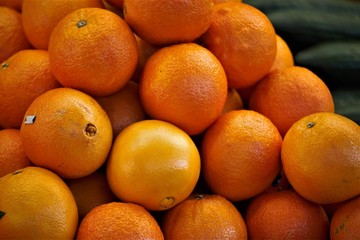 oranges in market