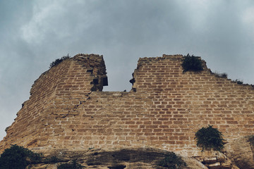 Pared de castillo en ruinas