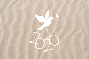 Dove that flies away with the 2020 figures