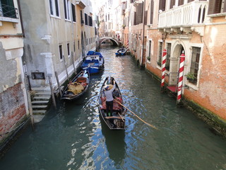 Fototapeta na wymiar Venice, italy. Architecture, canals, sculptures, gondolas, basilicas.