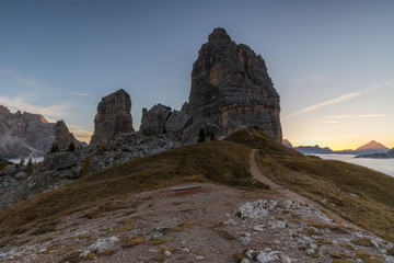 Dolomites: Dawn in Cinqui Torri!