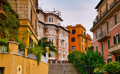 Fototapeta na wymiar 2019-11-01 SIDE STREET IN DOWNTOWN ROME ITALY.