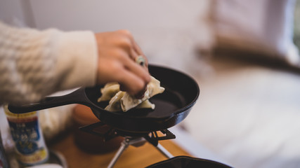 アウトドアでの食事