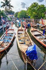 Fototapeta na wymiar Long tail boats moored