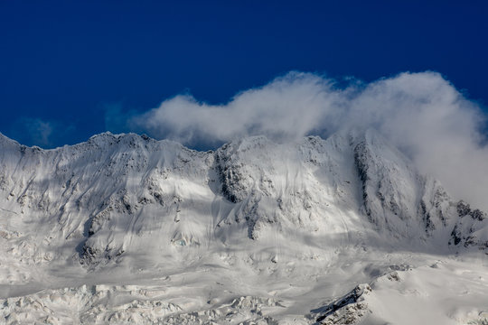 Snow capped mountains in Aoraki Mt Cook national park
