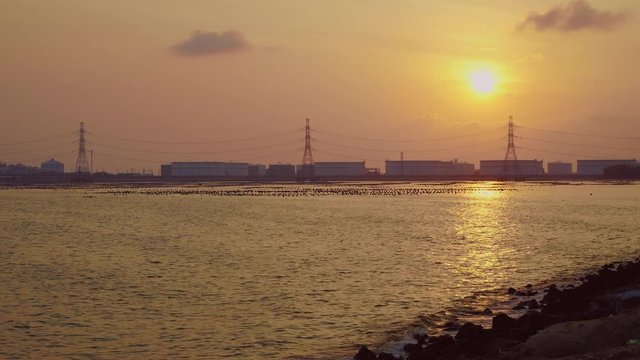 Oil Tank Farm Enery for Earth