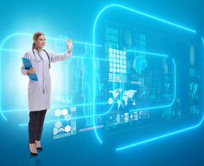 Woman doctor in telemedicine futuristic concept