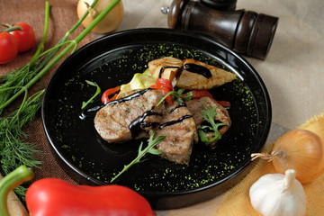 Grill pork with pear