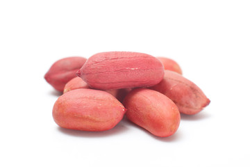 Obraz na płótnie Canvas Processed peanuts isolated on white background with clipping path