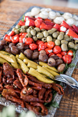 Servierplatte mit Antipasti