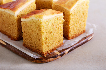 Gingerbread cake bars