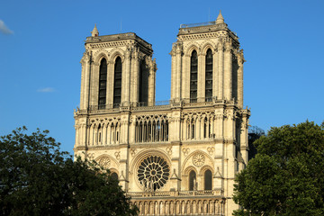 Naklejka na ściany i meble Paris - Notre-Dame