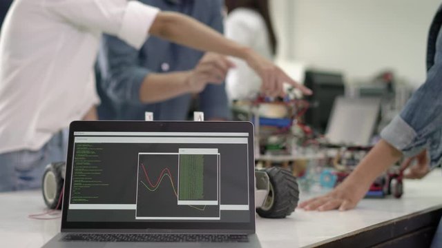 Laptop show motion graphic of data generate and synchronize processing update real time.