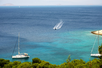 Obraz premium Sailing yachts in sea. Lifestyle, travel concept.