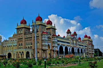 Mysore palace - Indian Palace : A historical palace and royal residence located within the Old Fort area of Mysore(Mysuru)