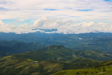 Obraz premium Scenic view of landscape mountain layers in the morning light