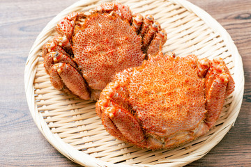 美味しい毛ガニ © blue_moon_images