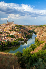 Fototapeta na wymiar Vista panoramica di Toledo - Spagna 