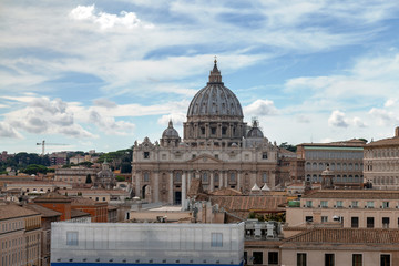 Fototapeta na wymiar saint peters basilica in rome italy