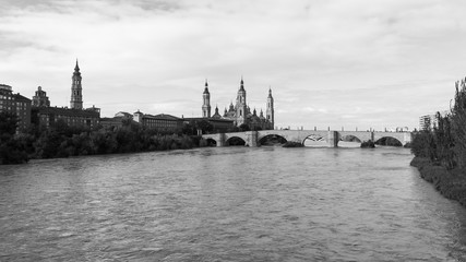 Puente de Piedra (Stone Bridge), La Seo Cathedral and the Basilica of Our Lady of the Pillar in the downtown of Zaragoza, Spain