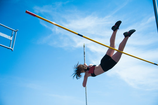 Competition pole vault jumper female